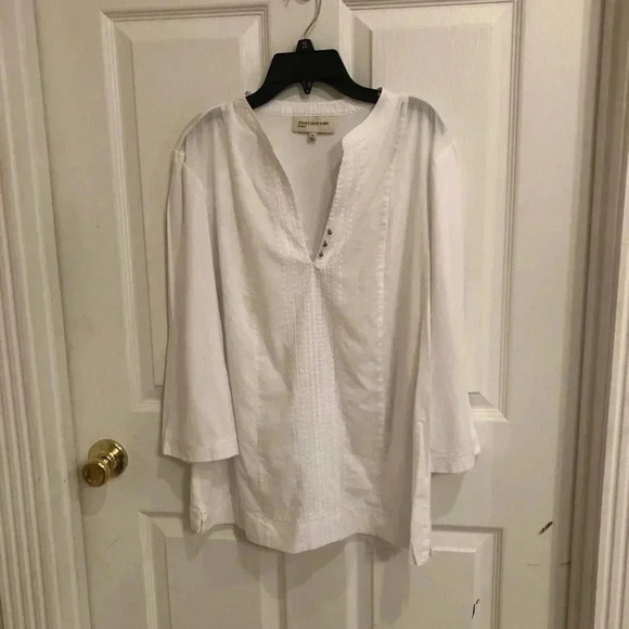 Jones New York / top white/ size medium - Picture 1 of 4